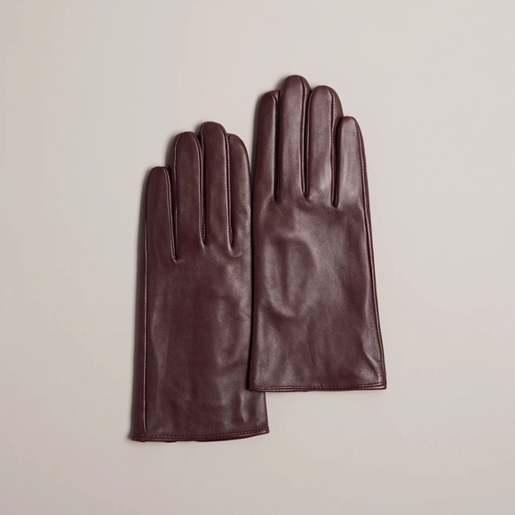 NWT Ted baker smart leather gloves in color oxblood - Picture 2 of 8